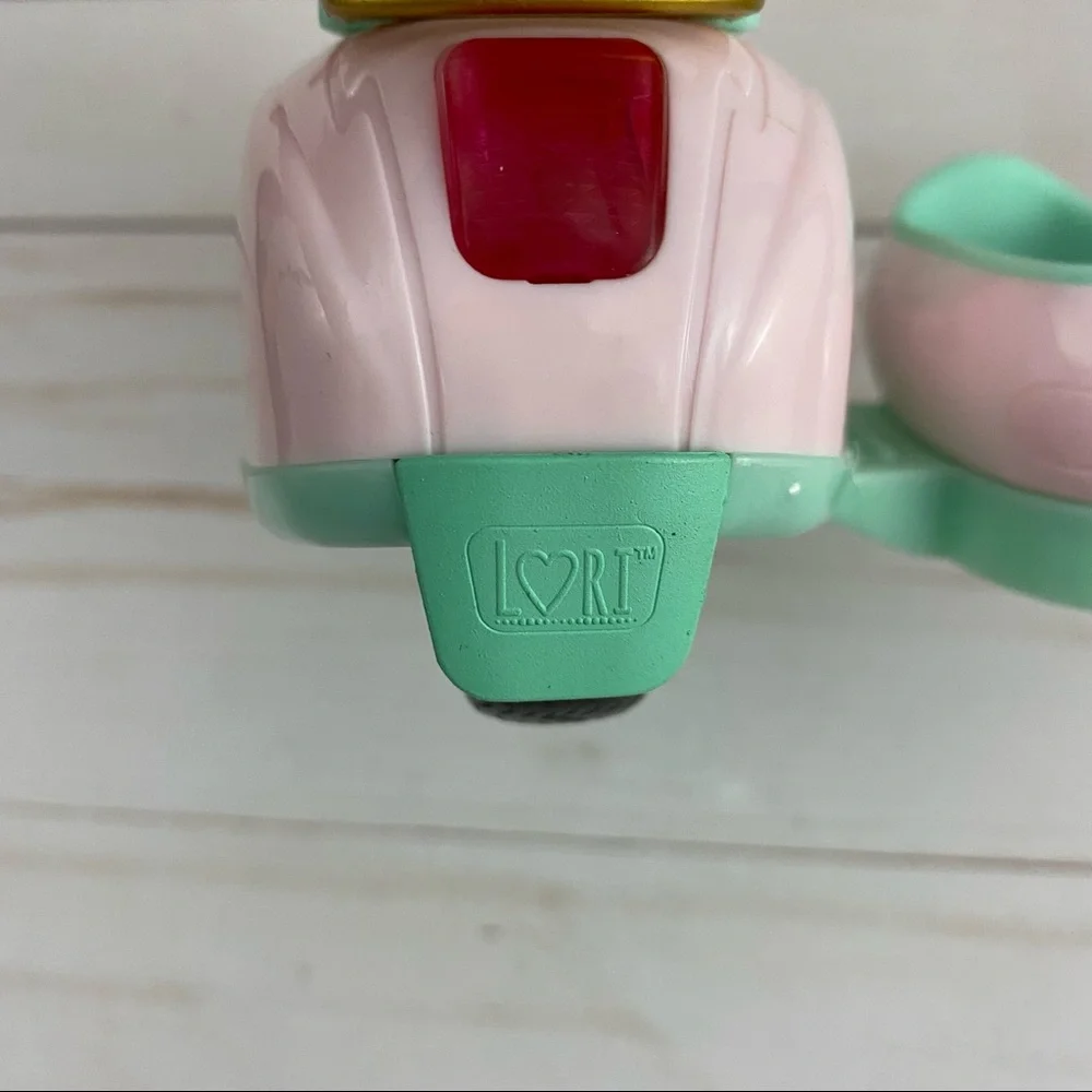 Battat Lori Doll Scooter Let’s go for a spin 6” FM Radio